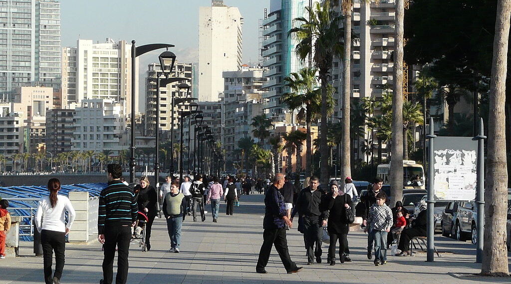 Corniche in Beirut. Varun Shiv Kapur from Berkeley, United States, CC BY 2.0 , via Wikimedia Commons